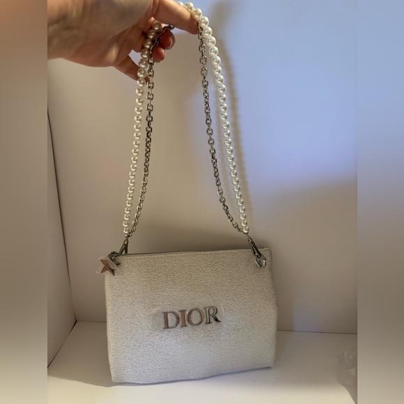 Dior repurposed makeup bag. Beautiful one! - Picture 2 of 5